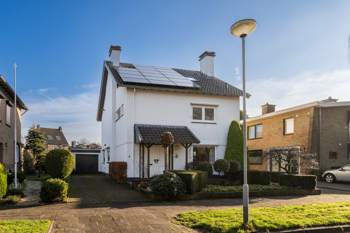 Foto 1 van Van Goghstraat 3