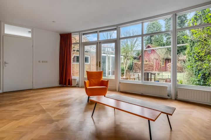 Foto 14 van Anna van Burenlaan 8