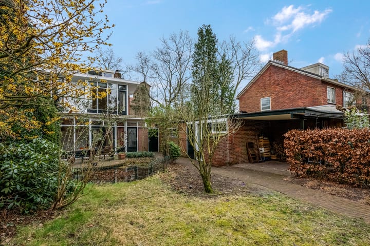 Foto 44 van Anna van Burenlaan 8