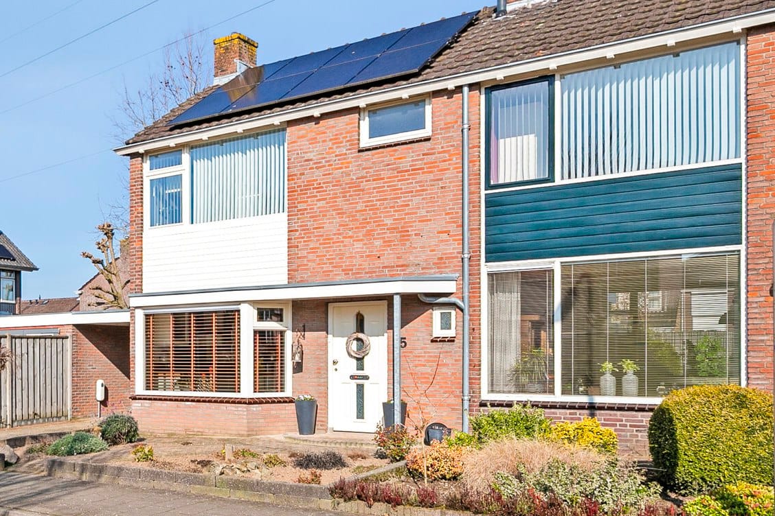 Foto 5 van Warmoesstraat 15