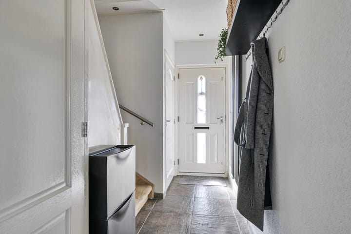 Foto 8 van Warmoesstraat 15