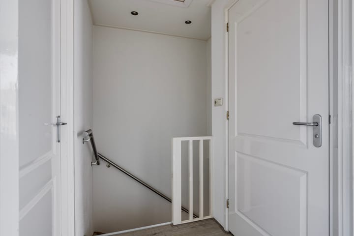 Foto 21 van Warmoesstraat 15