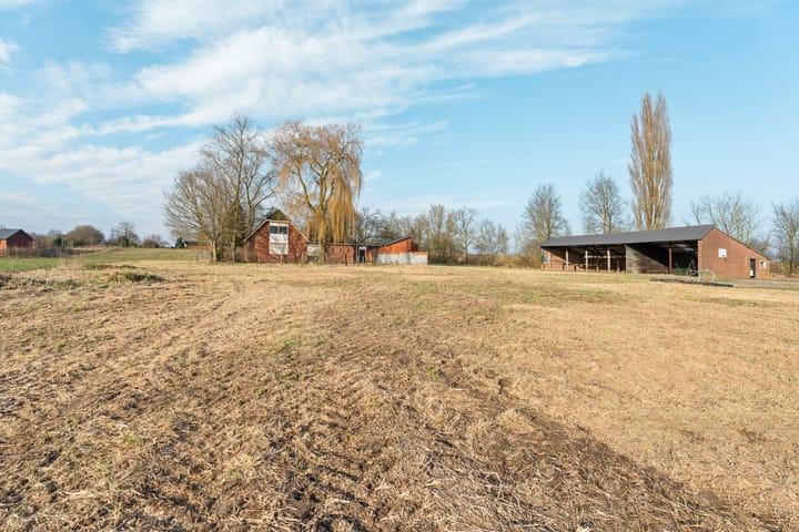 Foto 35 van Herwensedijk 1