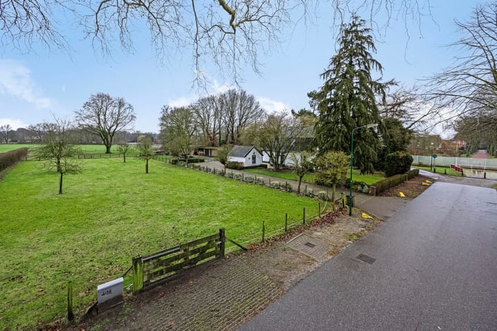 Foto 6 van Middelbuurtseweg 32