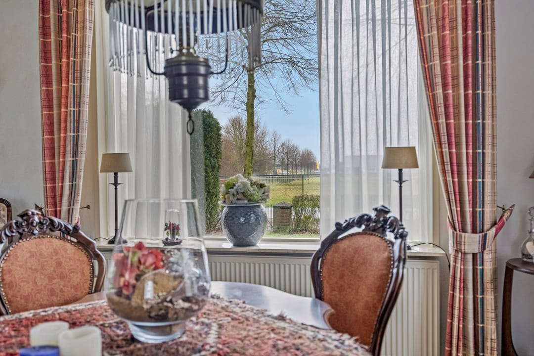 Foto 13 van Middelbuurtseweg 32