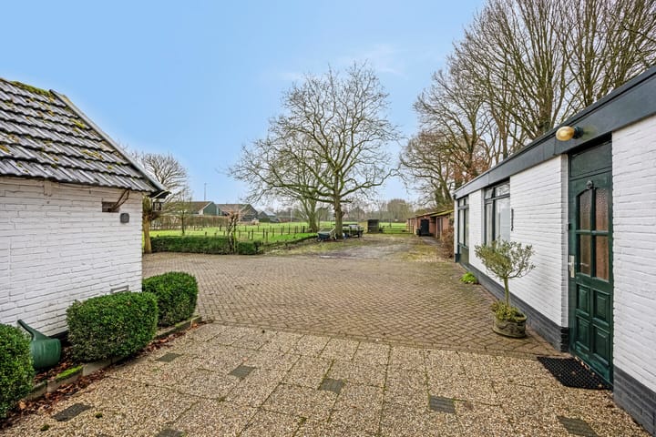 Foto 40 van Middelbuurtseweg 32