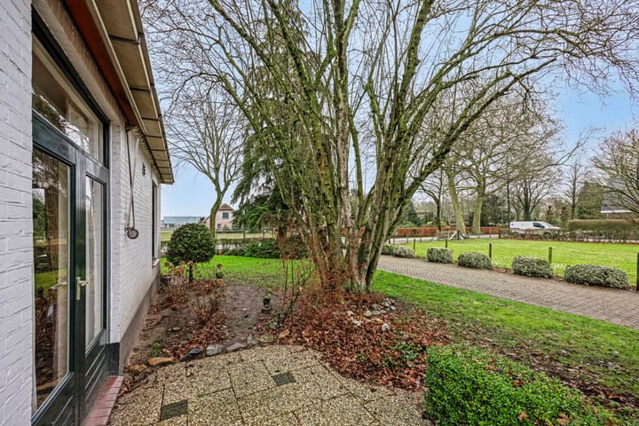 Foto 62 van Middelbuurtseweg 32