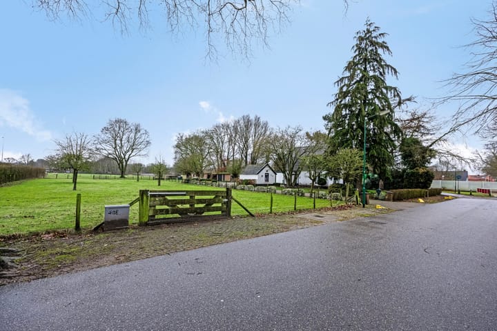 Foto 69 van Middelbuurtseweg 32