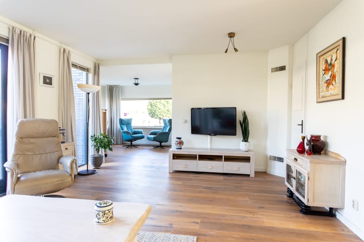 Foto 4 van Simon Vestdijkstraat 7