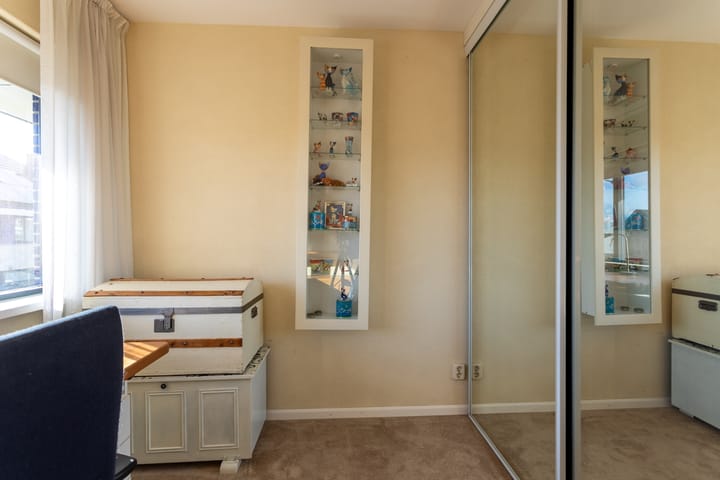 Photo 41 of Simon Vestdijkstraat 7