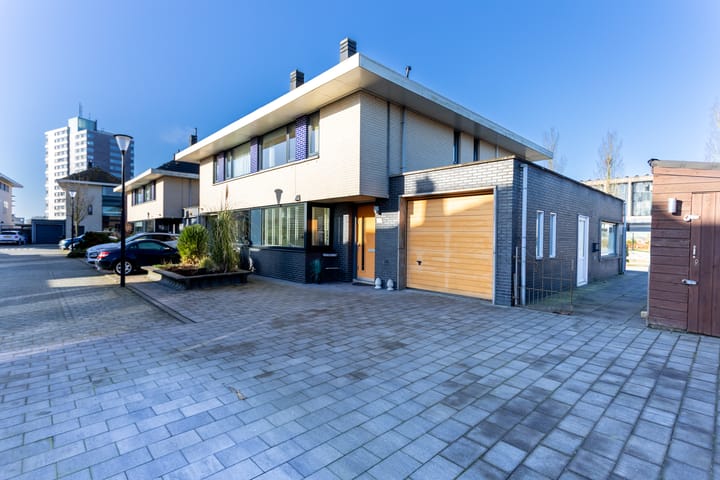 Photo 51 of Simon Vestdijkstraat 7