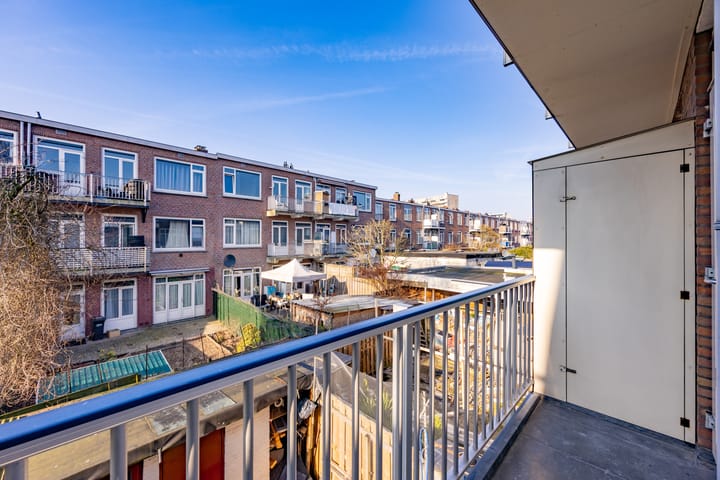 Photo 13 of Lyonnetstraat 117