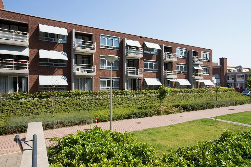 Foto 1 van Loosduinse Uitleg 24