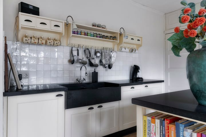 Foto 12 van Parallelweg 8