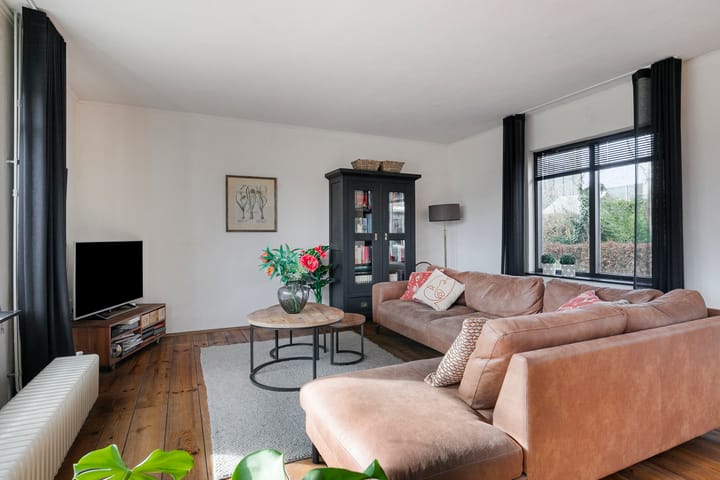 Foto 20 van Parallelweg 8