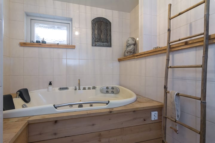 Foto 15 van Erve Broenink 7