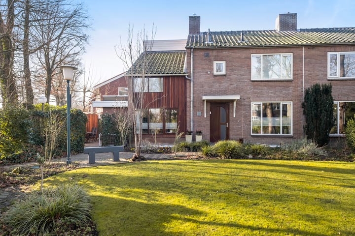 Foto 4 van Larenseweg 38