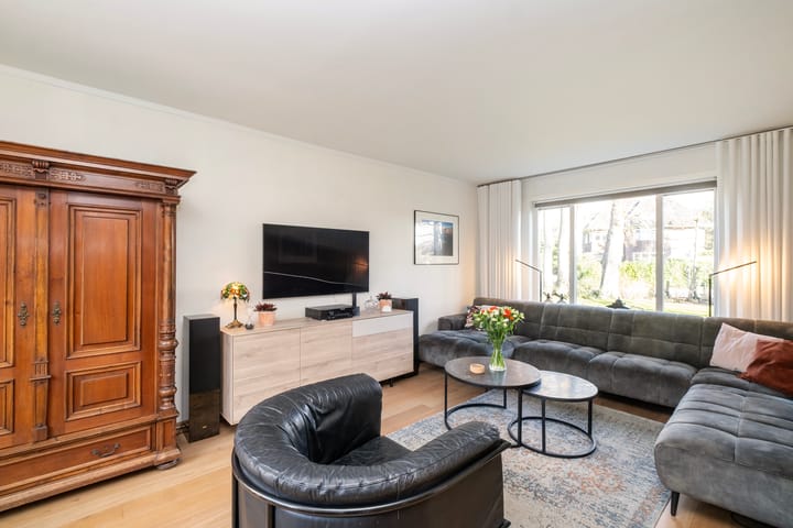 Foto 7 van Larenseweg 38