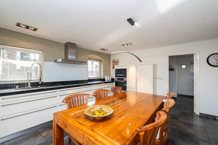 Foto 10 van Larenseweg 38