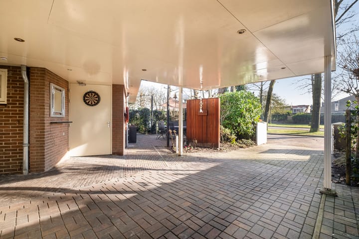 Foto 28 van Larenseweg 38