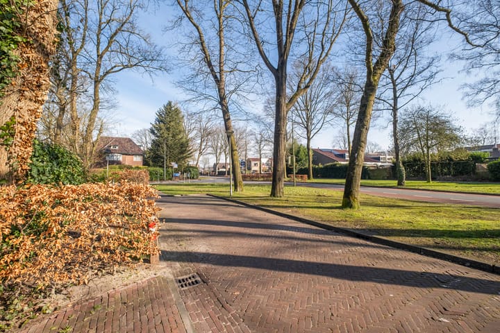 Foto 32 van Larenseweg 38