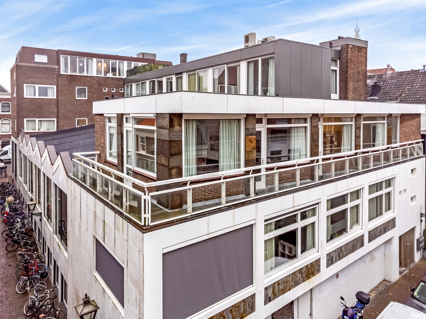 Foto 1 van Langebrug 12-B4