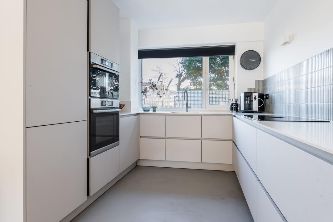 Photo 16 of Laan van Wateringse Veld 967