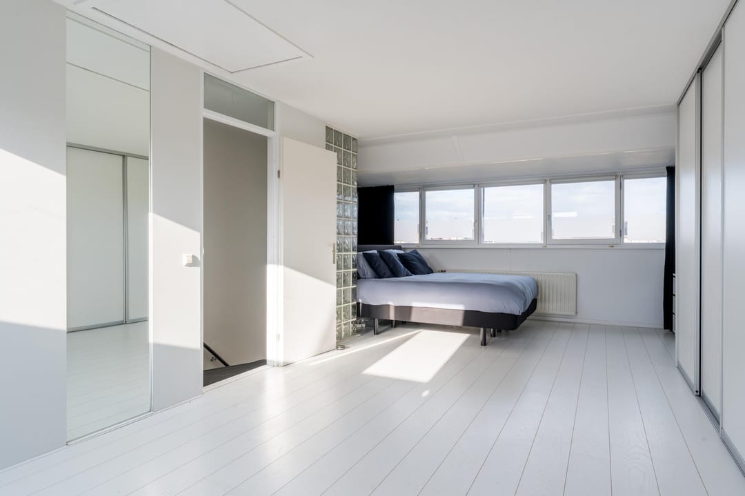 Photo 38 of Laan van Wateringse Veld 967