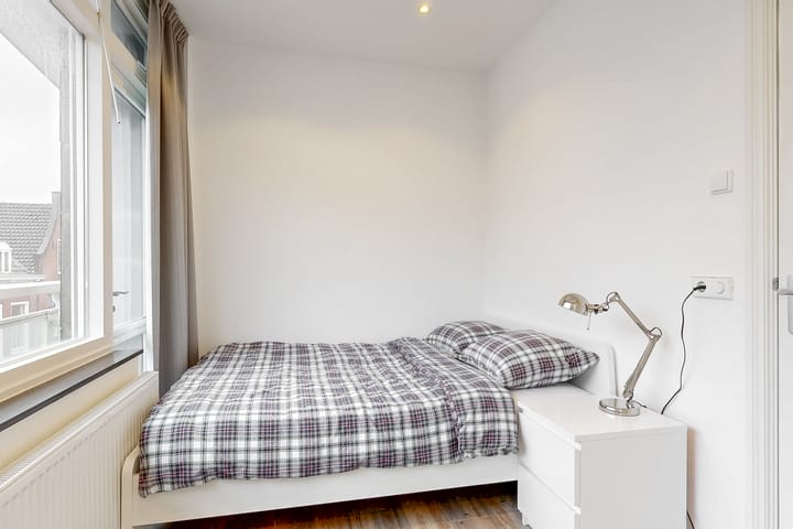 Foto 16 van Langebrug 12-B3