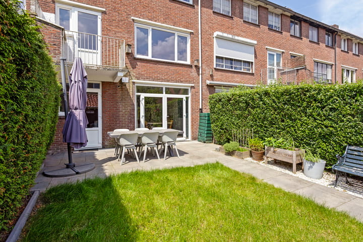 Foto 39 van Jan van Heelustraat 15