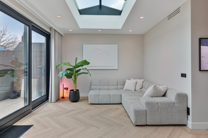 Foto 16 van Zeelsterstraat 218