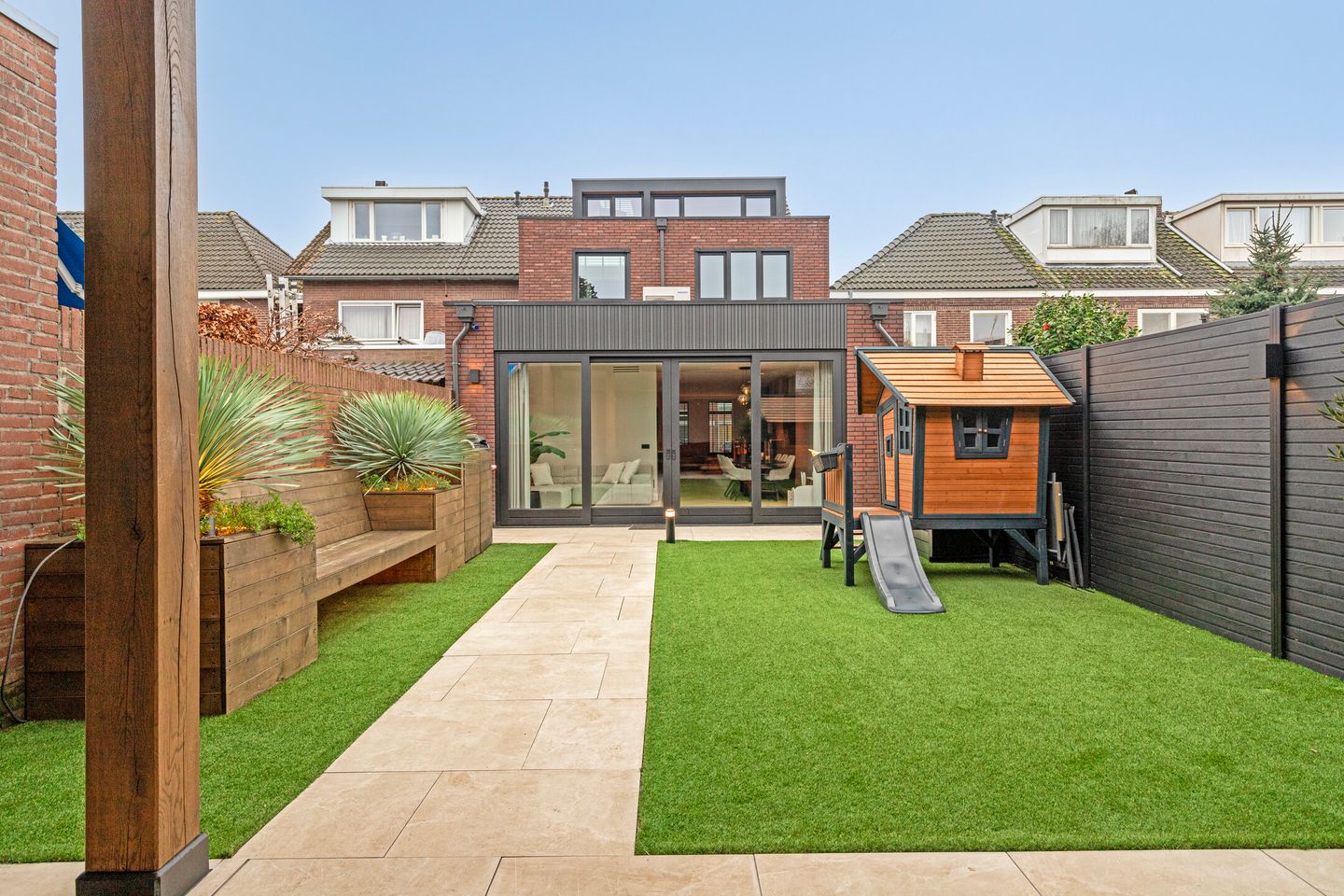 Foto 29 van Zeelsterstraat 218