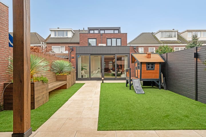 Foto 29 van Zeelsterstraat 218