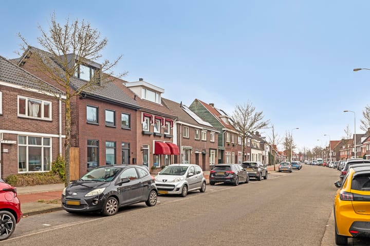 Foto 37 van Zeelsterstraat 218