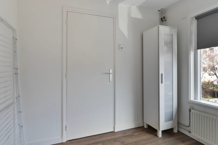 Foto 21 van Domela Nieuwenhuisstraat 33