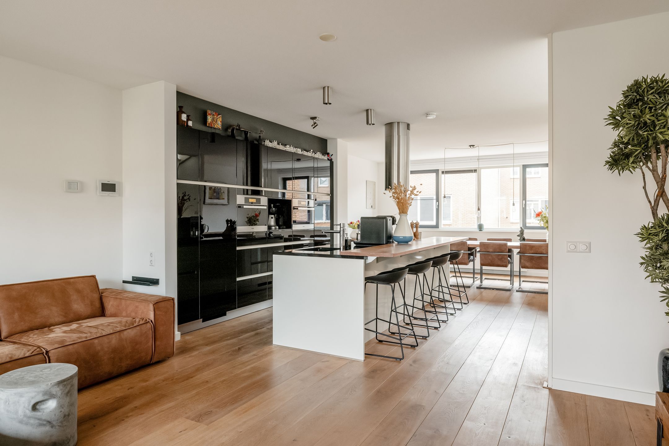 Foto 15 van Emmy Andriessestraat 412