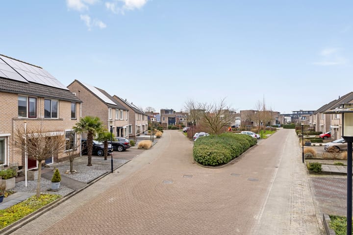 Foto 2 van Leeuwerikenstraat 10