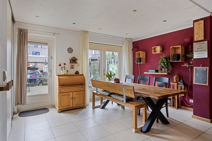 Foto 12 van Leeuwerikenstraat 10