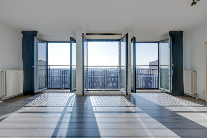 Foto 1 van Julius Pergerstraat 71