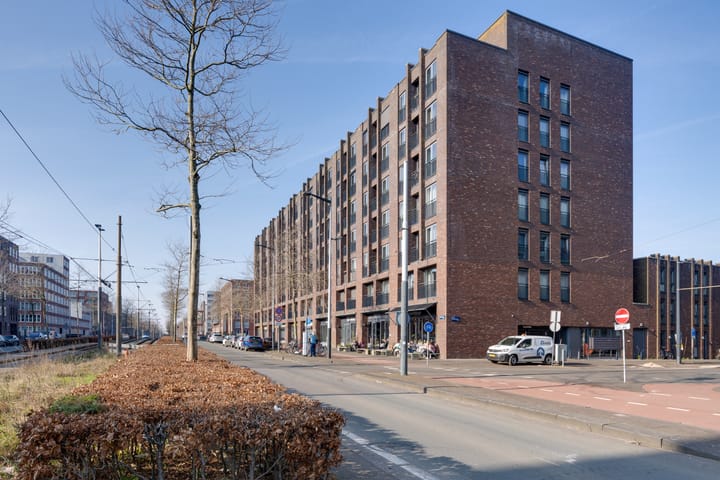 Foto 2 van Julius Pergerstraat 71