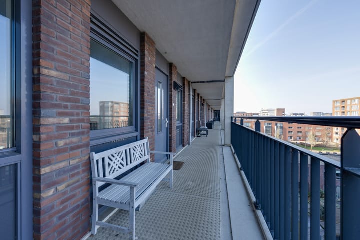 Foto 7 van Julius Pergerstraat 71