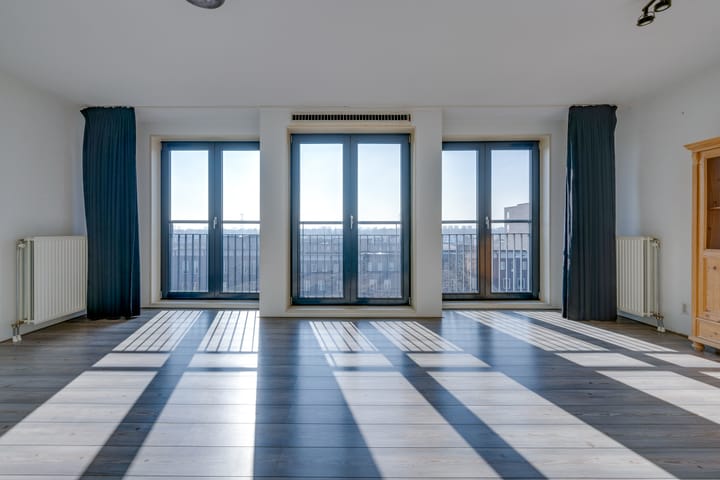 Foto 10 van Julius Pergerstraat 71