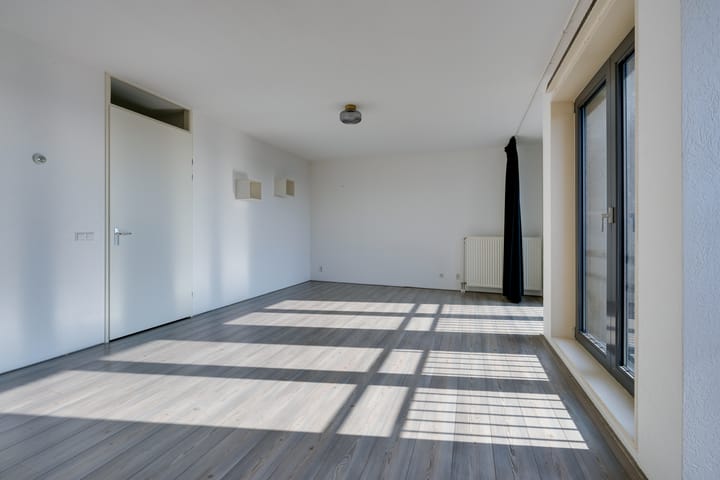 Foto 12 van Julius Pergerstraat 71