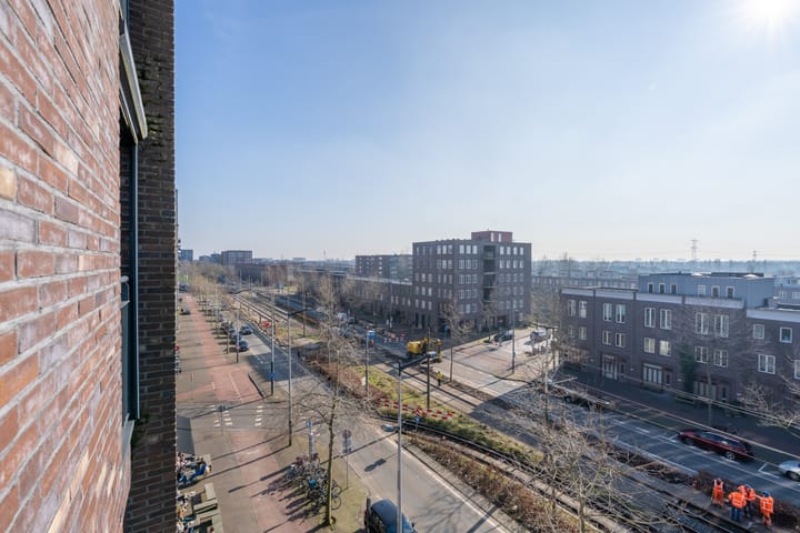 Foto 22 van Julius Pergerstraat 71