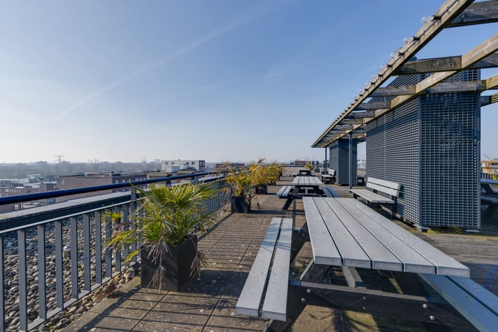 Foto 36 van Julius Pergerstraat 71