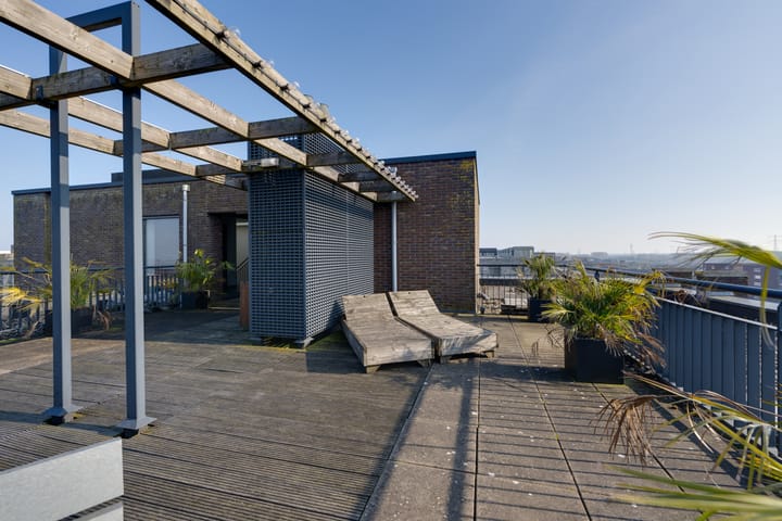 Foto 37 van Julius Pergerstraat 71