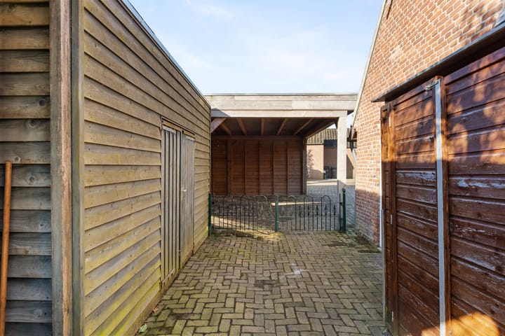 Foto 49 van Lithse Dijk 80