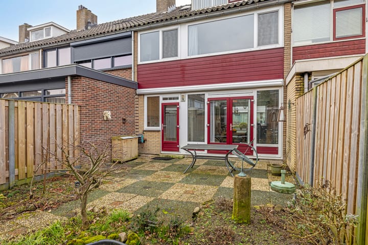 Foto 33 van Magerhorststraat 13