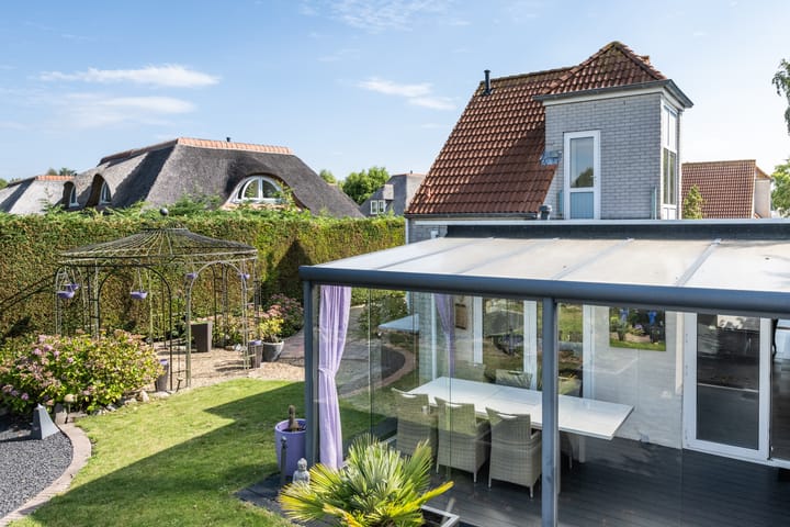 Foto 1 van Parkweg 1-102