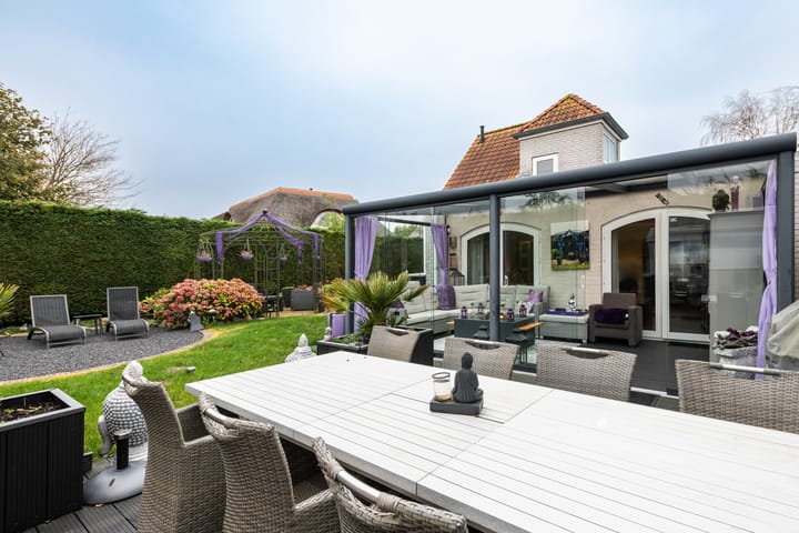 Foto 14 van Parkweg 1-102